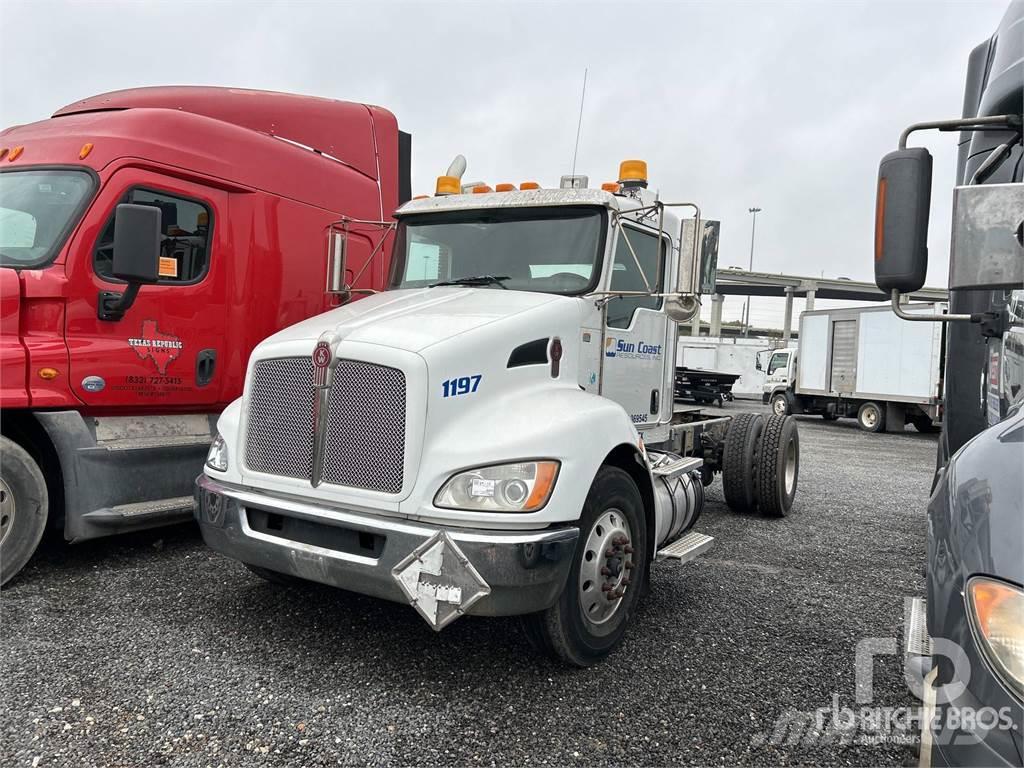 Kenworth T370 Camiones con chasís y cabina