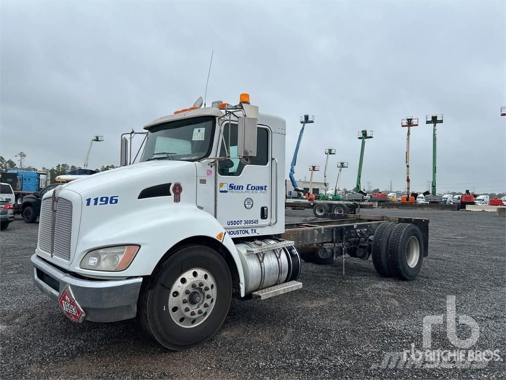 Kenworth T370 Camiones con chasís y cabina