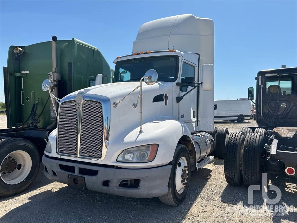 Kenworth T660 Camiones tractor