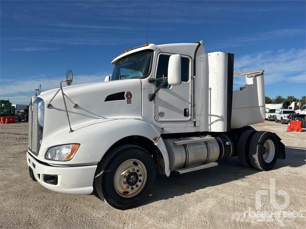 Kenworth T660 Camiones tractor