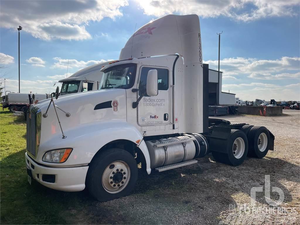 Kenworth T660 Camiones tractor