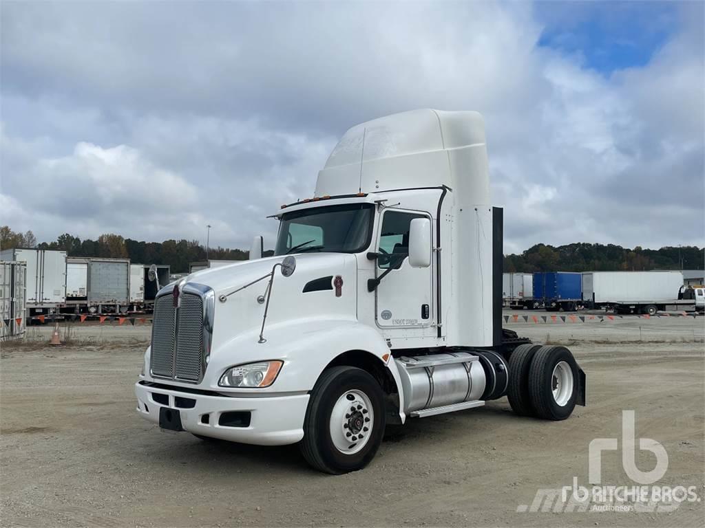 Kenworth T660 Camiones tractor