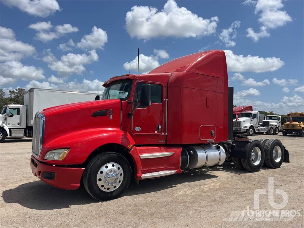 Kenworth T660 Camiones tractor