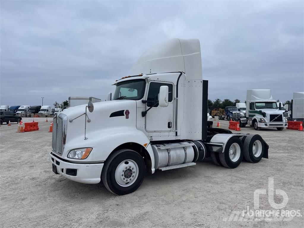 Kenworth T660 Camiones tractor