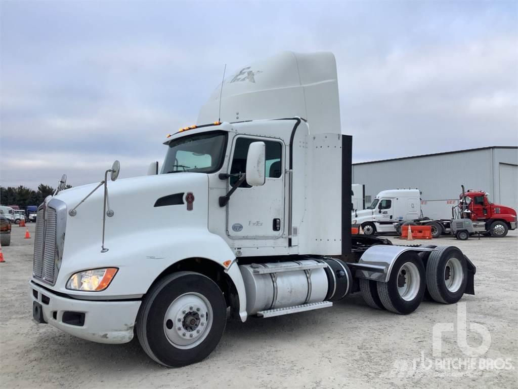 Kenworth T660 Camiones tractor