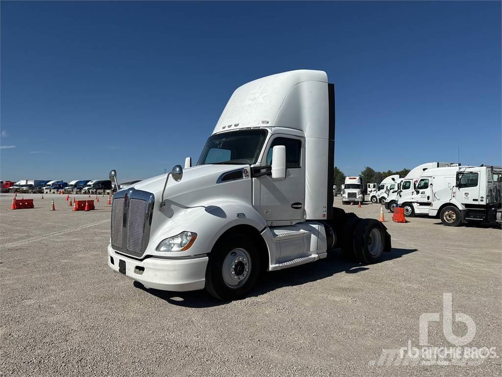 Kenworth T680 Camiones tractor