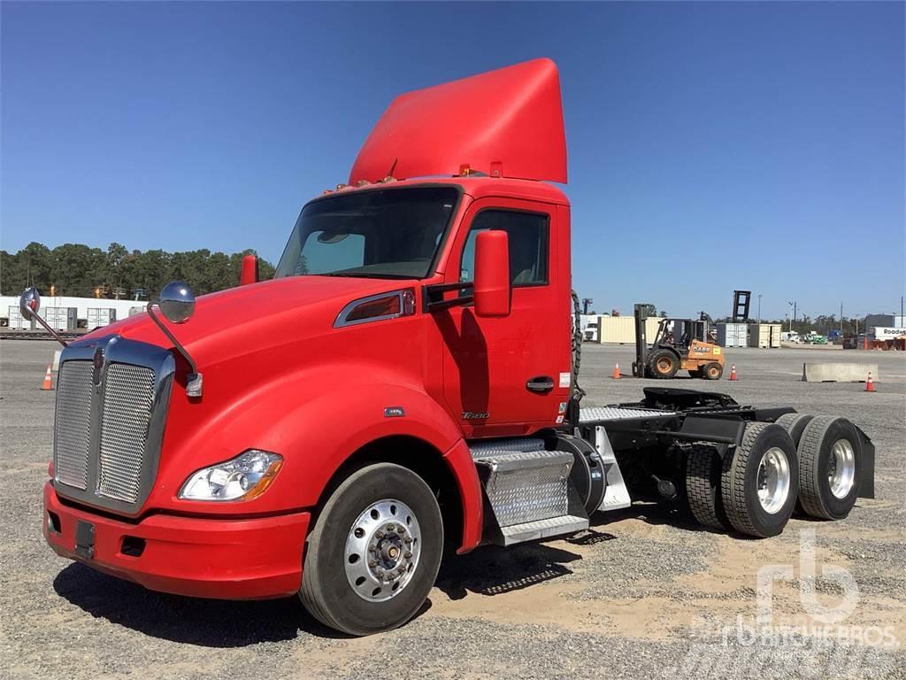 Kenworth T680 Camiones tractor