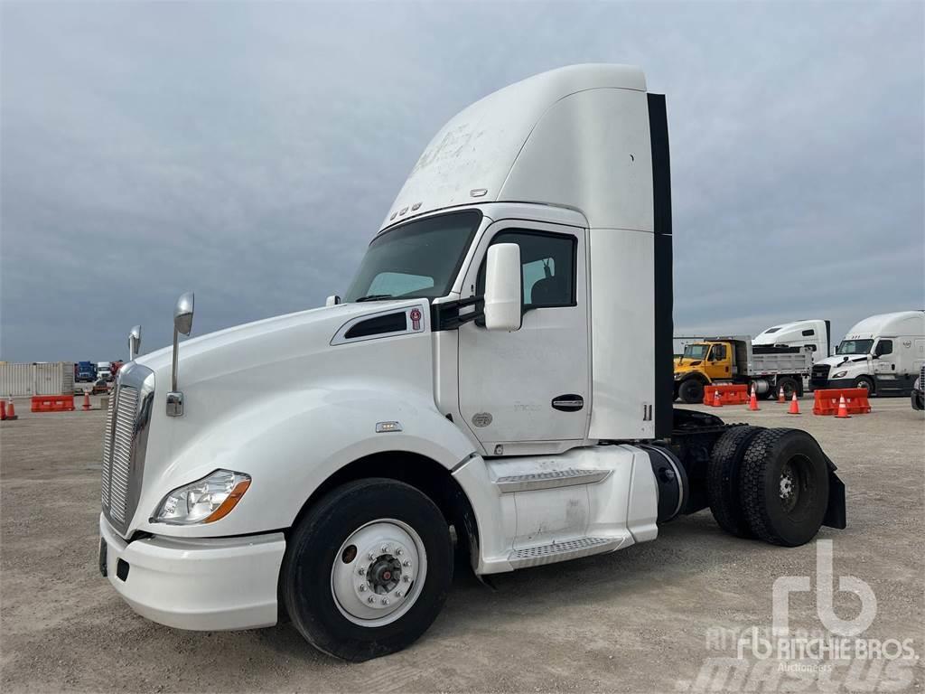 Kenworth T680 Camiones tractor