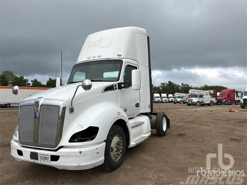 Kenworth T680 Camiones tractor