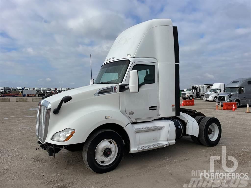 Kenworth T680 Camiones tractor