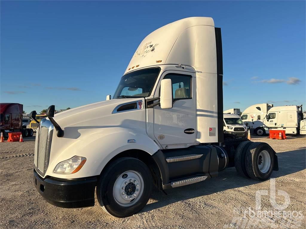 Kenworth T680 Camiones tractor