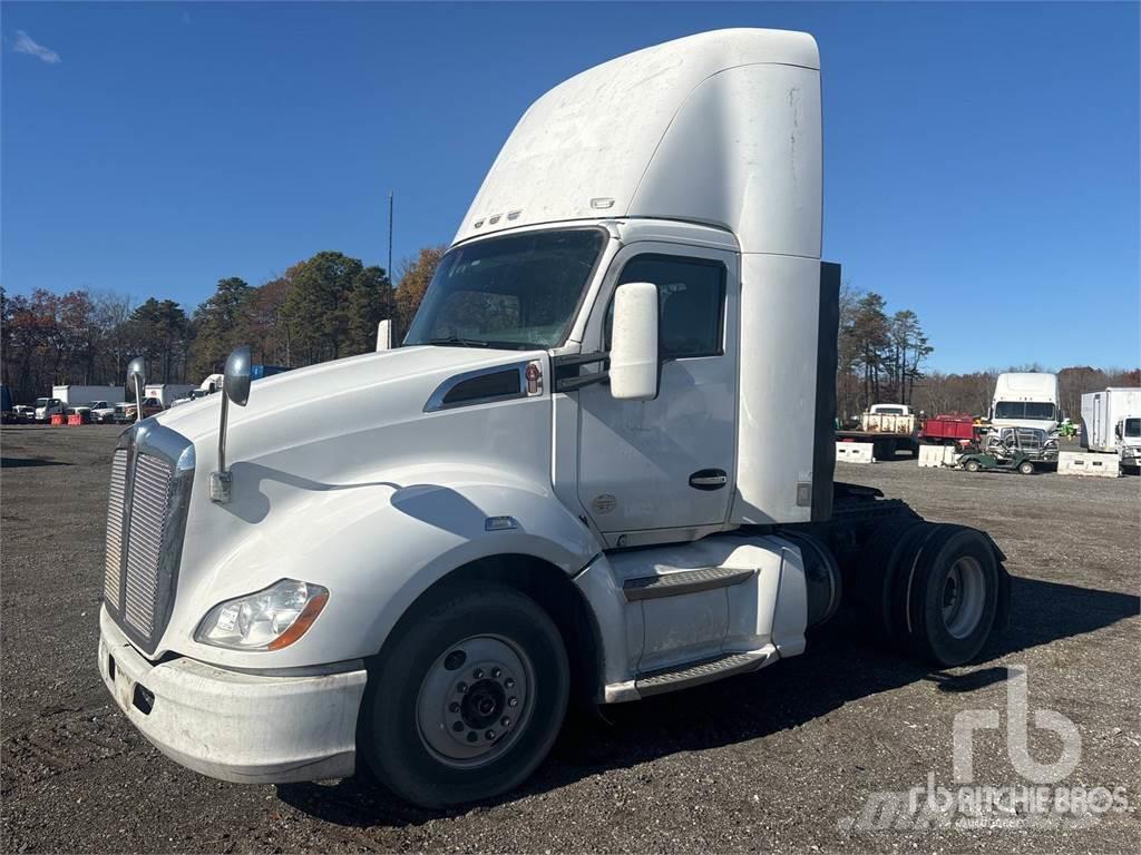 Kenworth T680 Camiones tractor