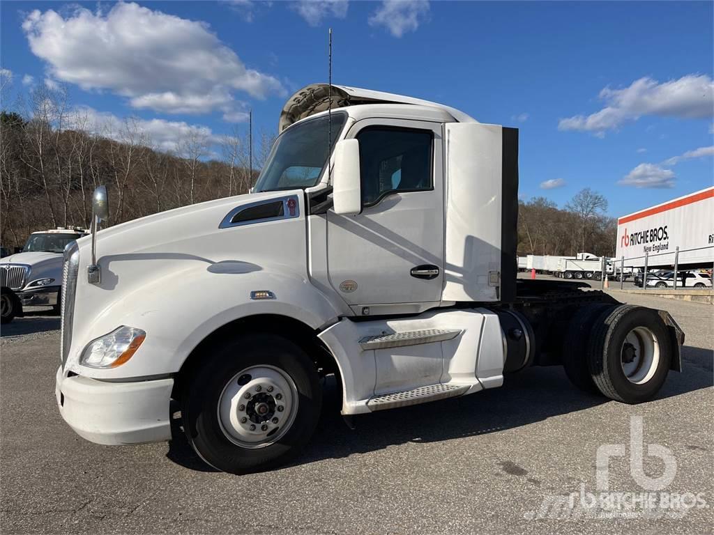 Kenworth T680 Camiones tractor