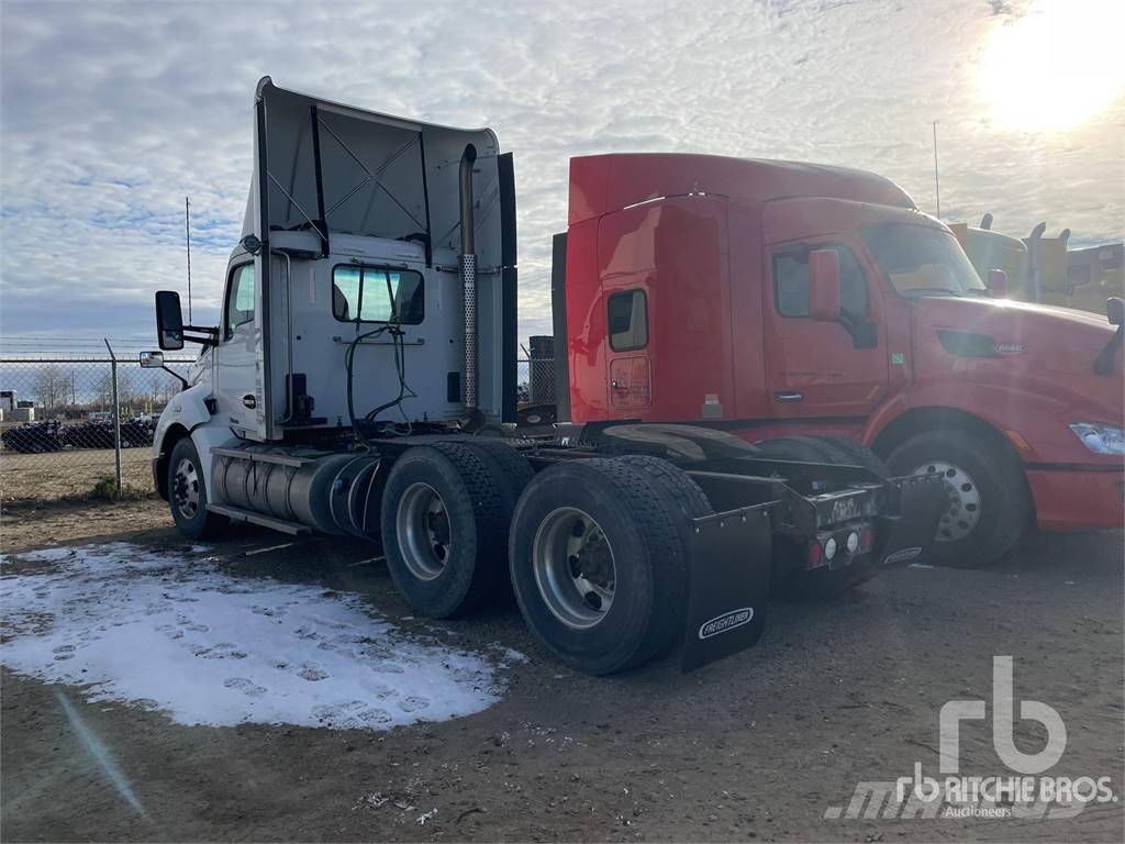 Kenworth T680 Camiones tractor