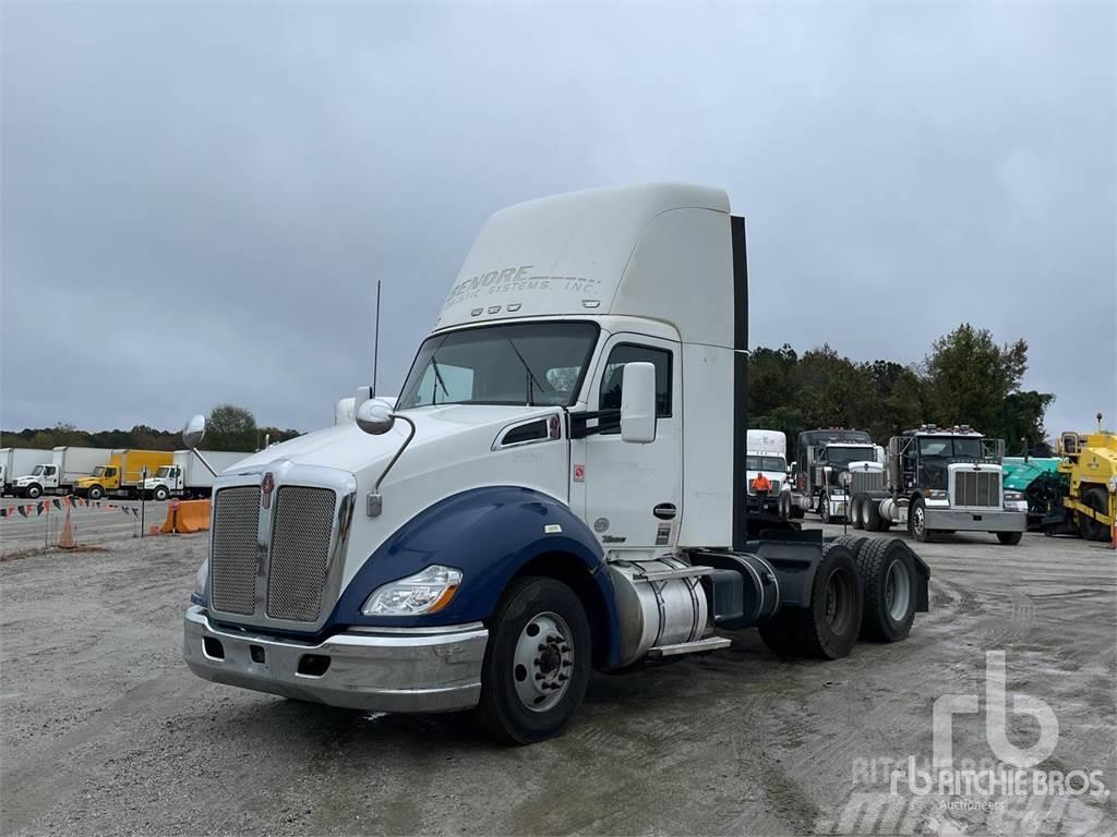 Kenworth T680 Camiones tractor