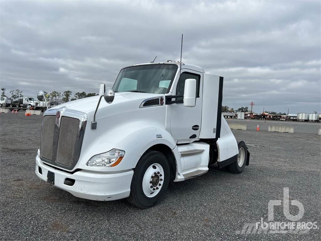 Kenworth T680 Camiones tractor