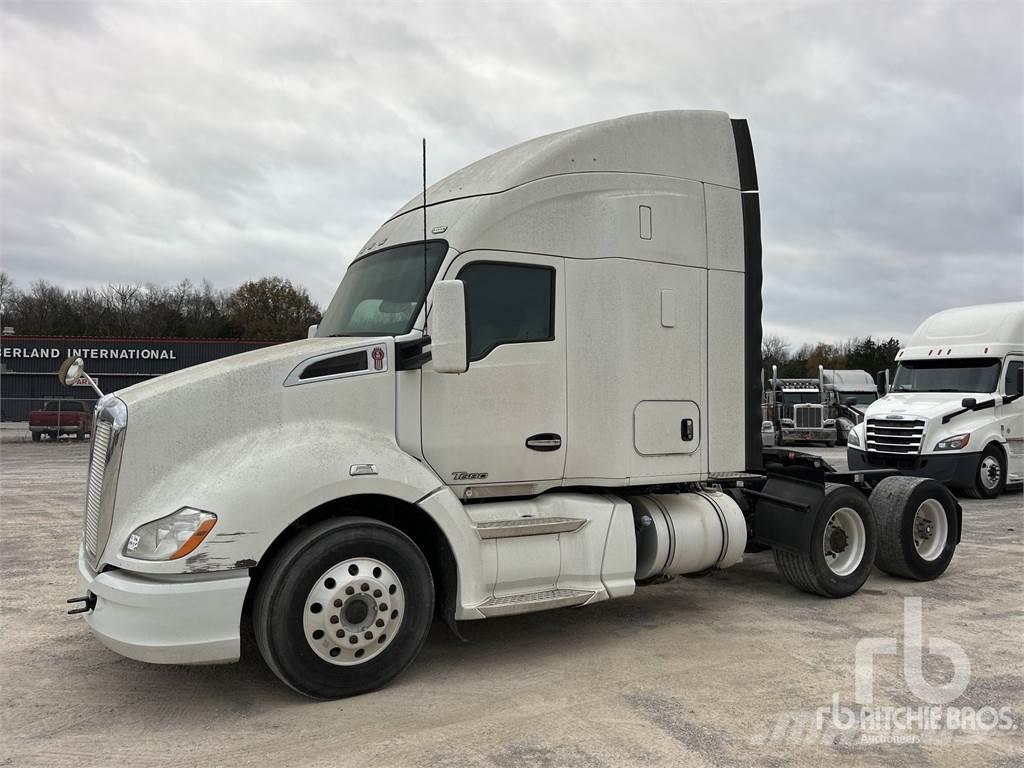 Kenworth T680 Camiones tractor