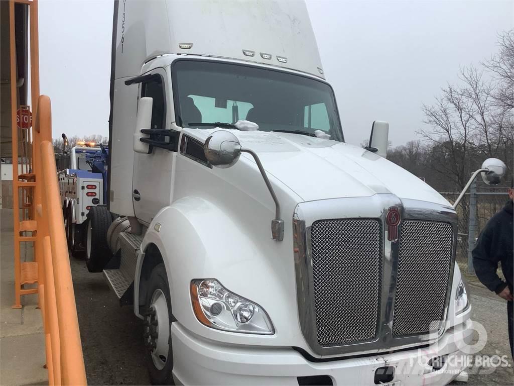 Kenworth T680 Camiones tractor