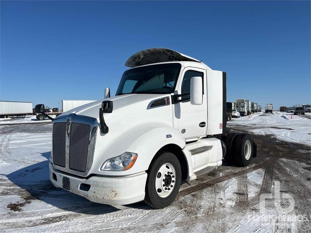 Kenworth T680 Camiones tractor