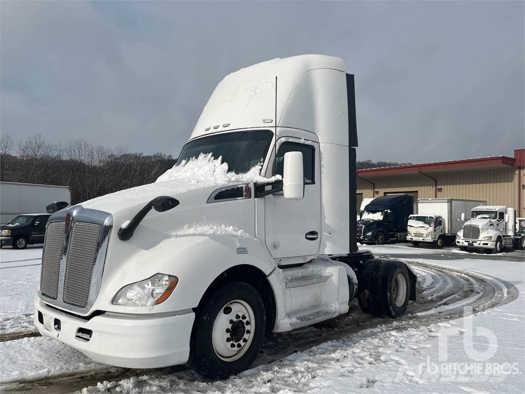 Kenworth T680 Camiones tractor