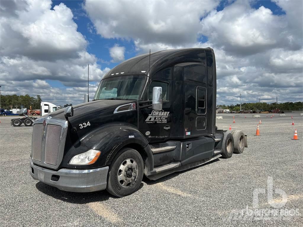 Kenworth T680 Camiones tractor