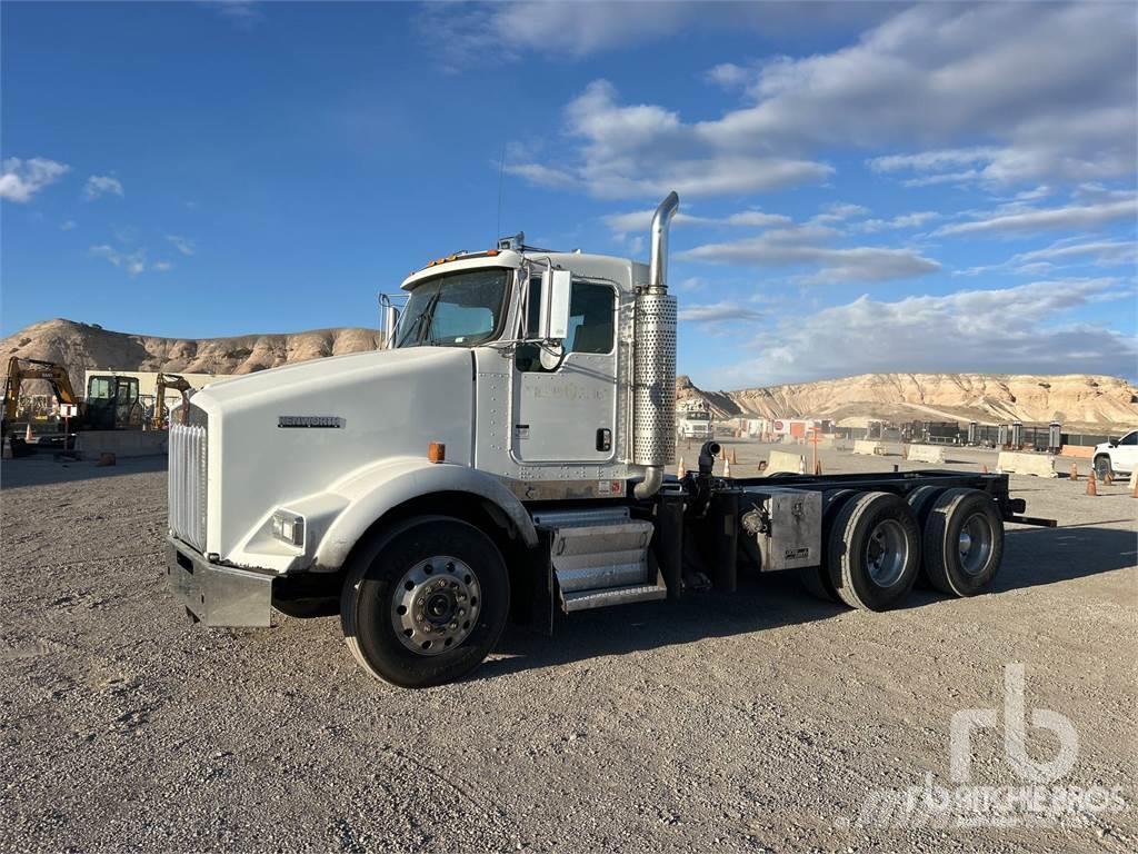 Kenworth T800 Camiones con chasís y cabina