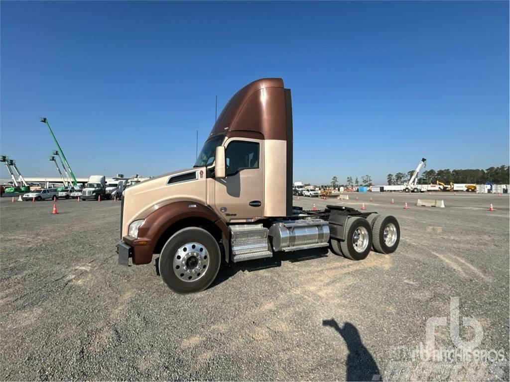 Kenworth T880 Camiones tractor