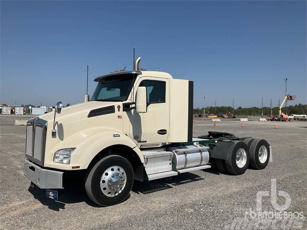 Kenworth T880 Camiones tractor