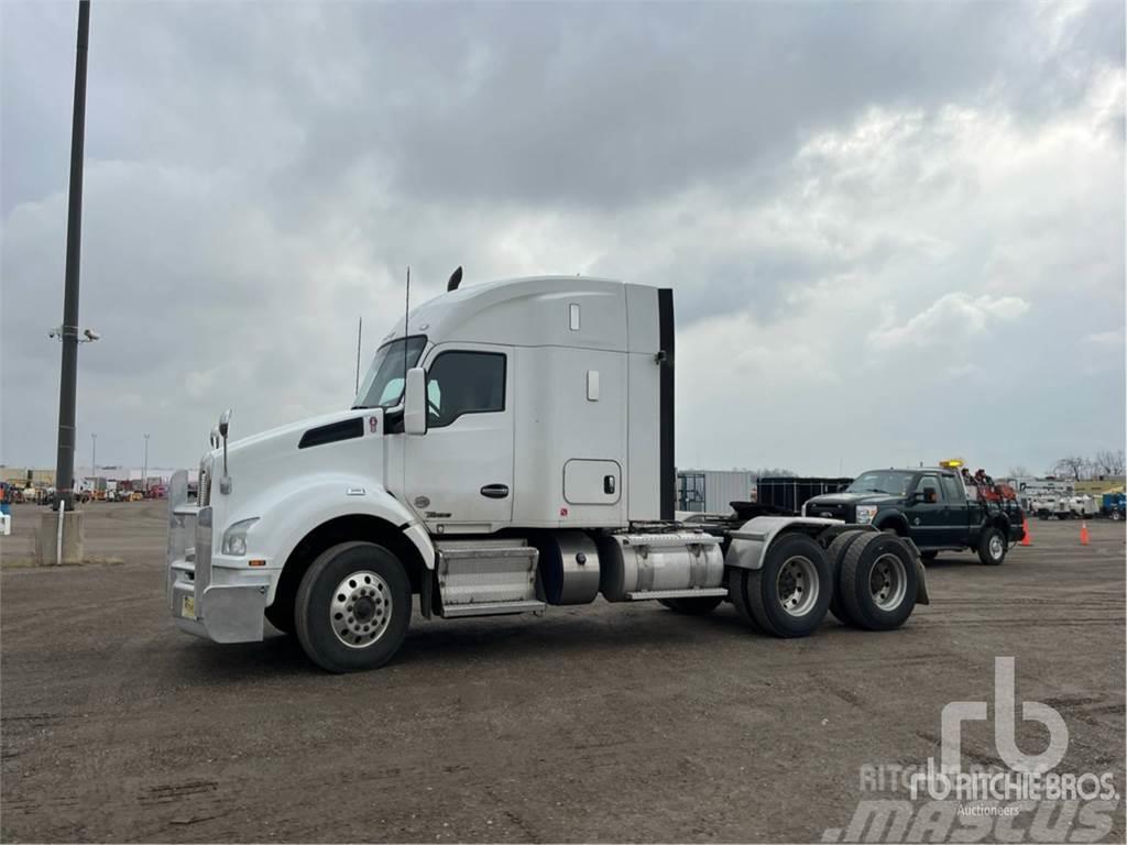 Kenworth T880 Camiones tractor