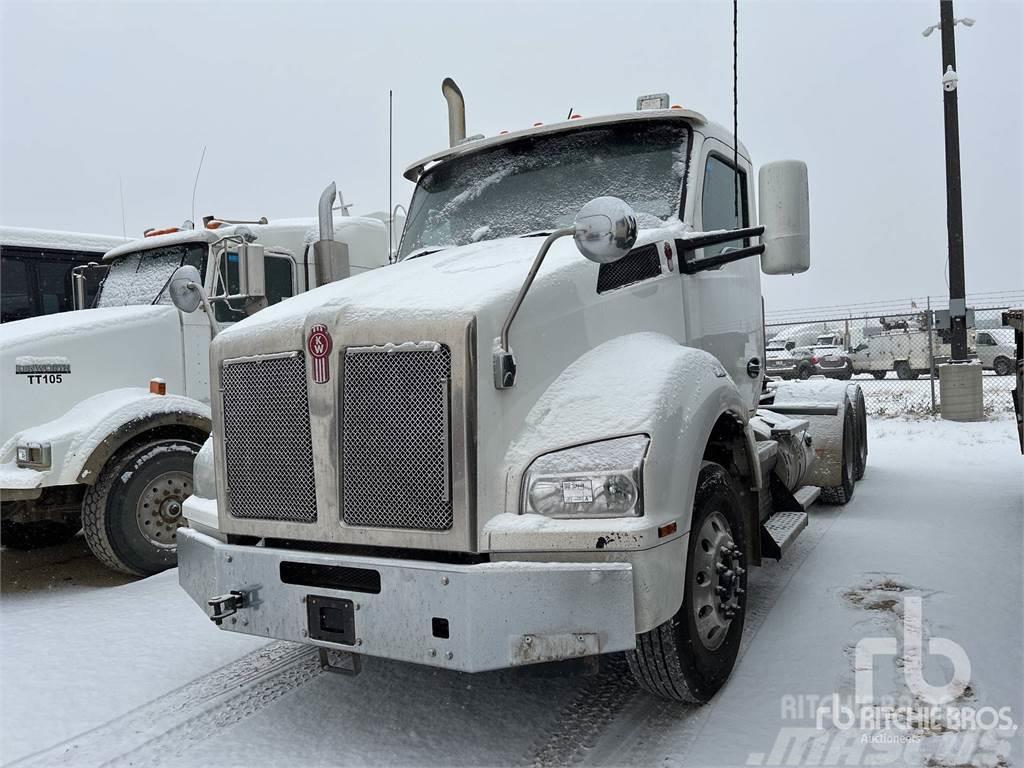 Kenworth T880 Camiones tractor