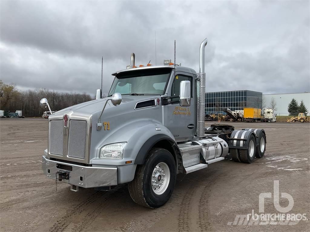 Kenworth T880 Camiones tractor