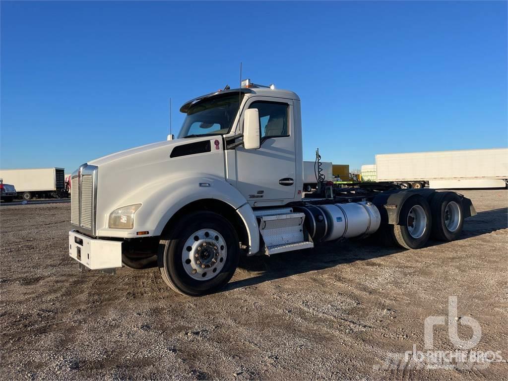 Kenworth T880 Camiones tractor