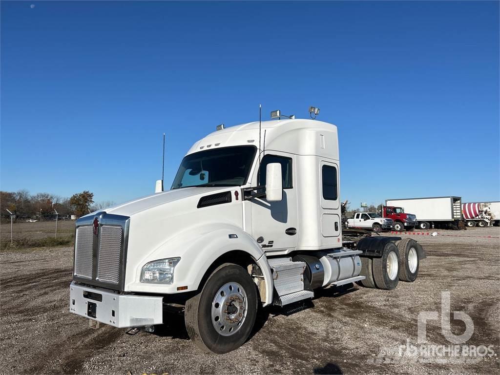 Kenworth T880 Camiones tractor