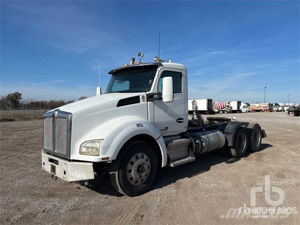 Kenworth T880 Camiones tractor