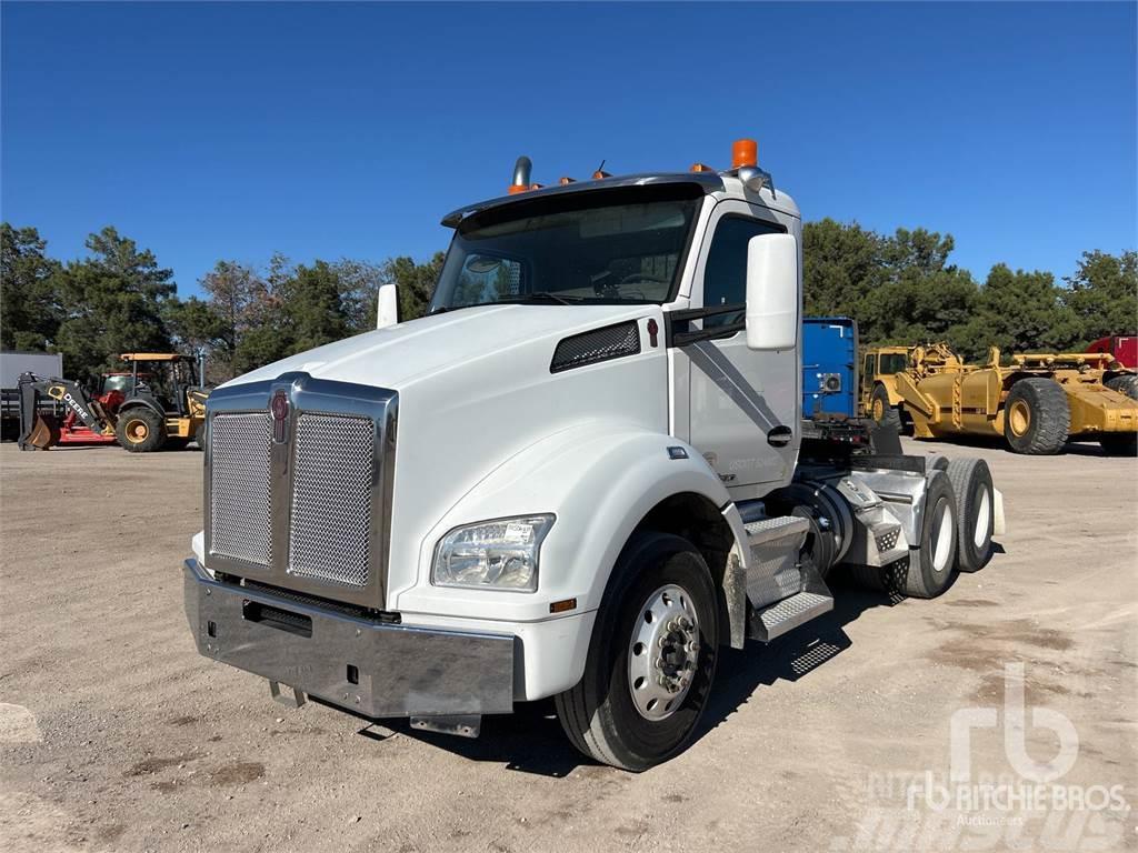 Kenworth T880 Camiones tractor