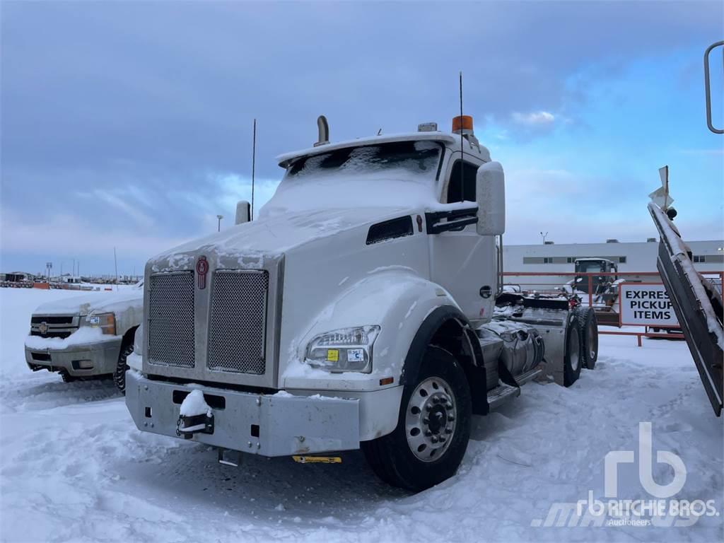 Kenworth T880 Camiones tractor