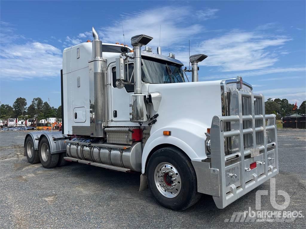 Kenworth T909 Camiones tractor