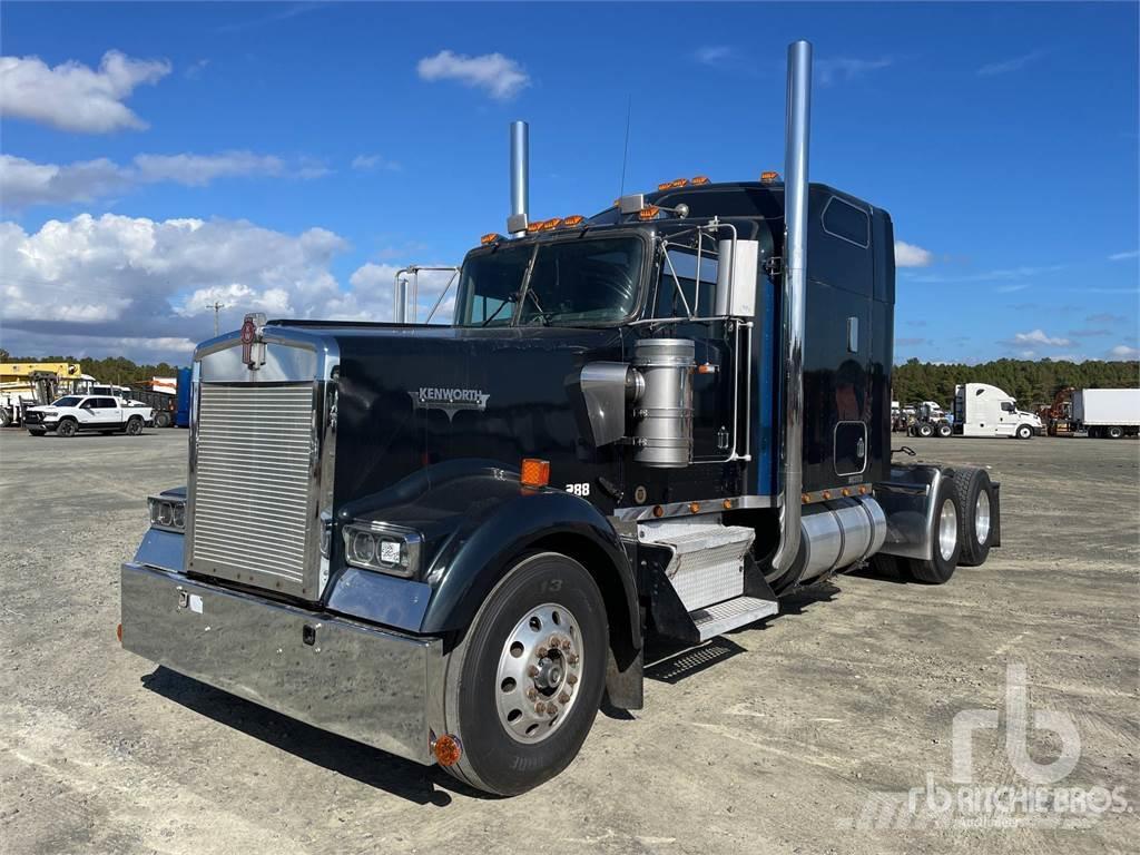 Kenworth W900B Camiones tractor