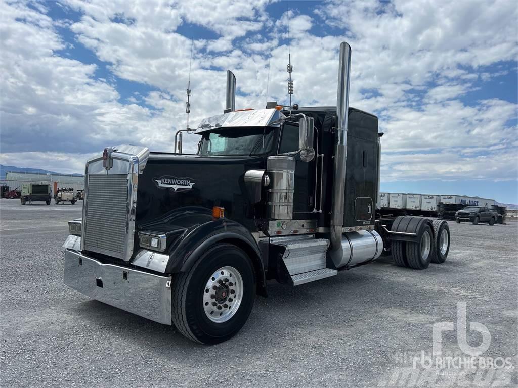 Kenworth W900L Camiones tractor