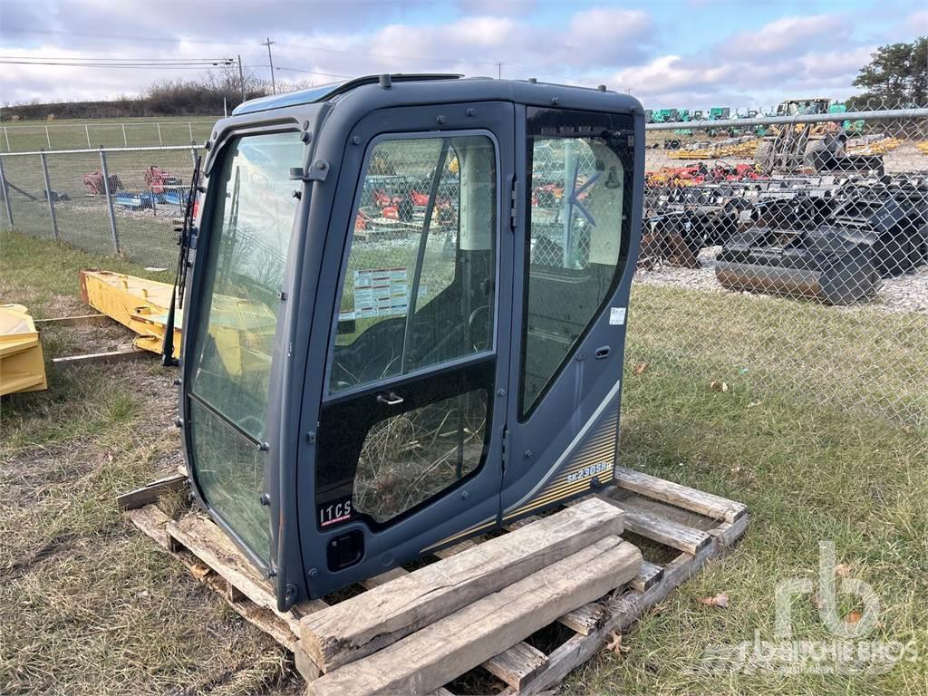 Kobelco SK230SR Cabina