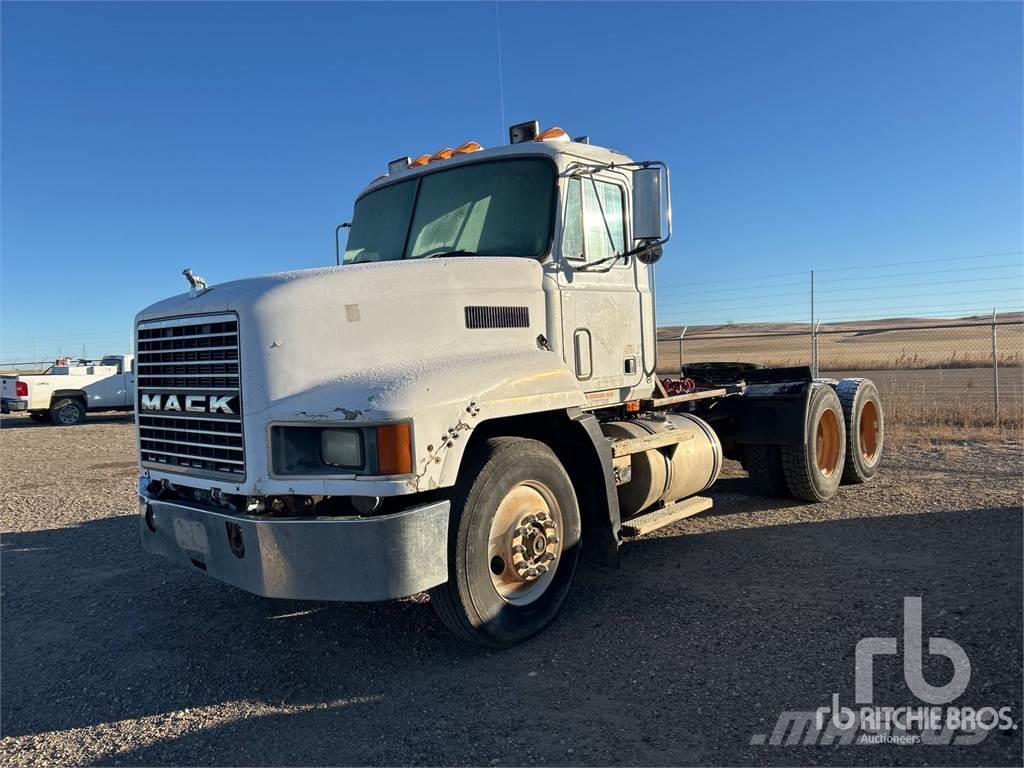 Mack CH600 Camiones tractor