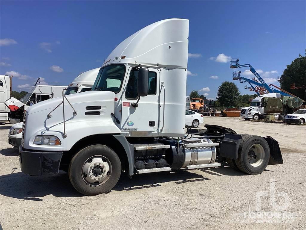 Mack CXU612 Camiones tractor