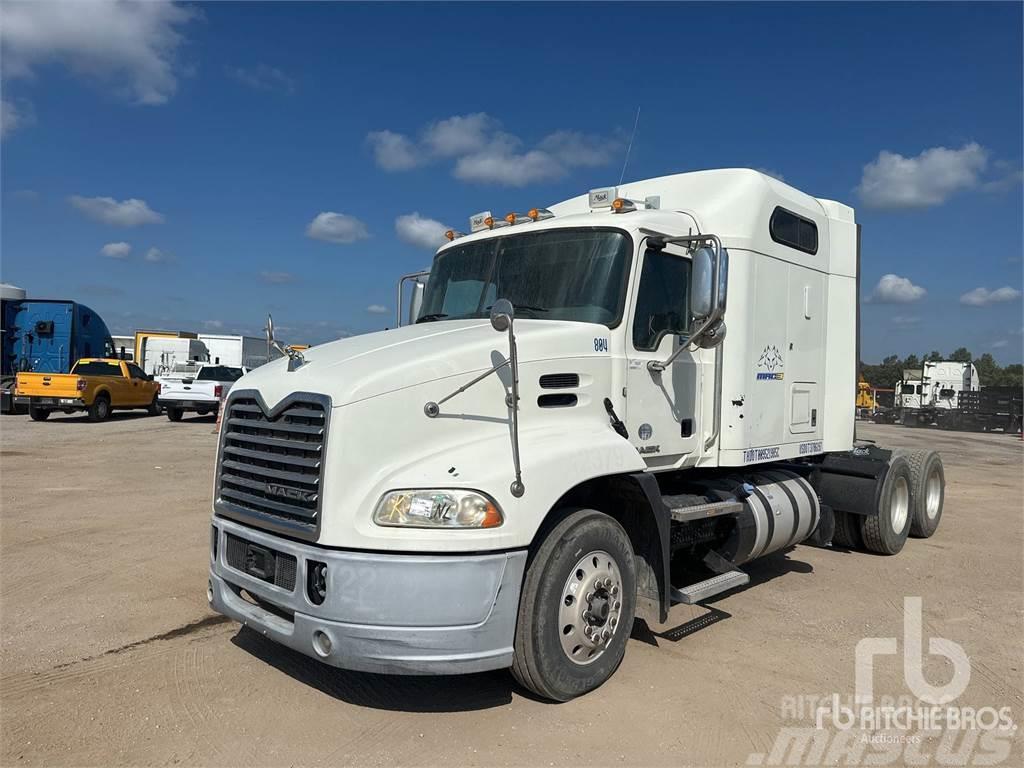 Mack CXU613 Camiones tractor