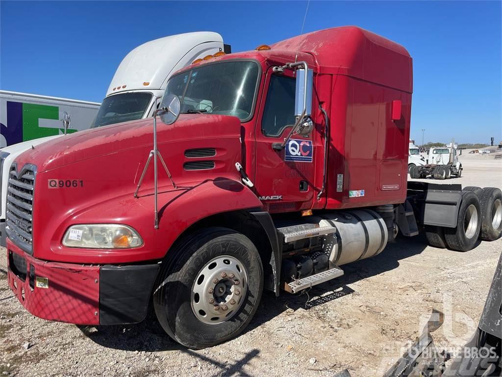 Mack CXU613 Camiones tractor