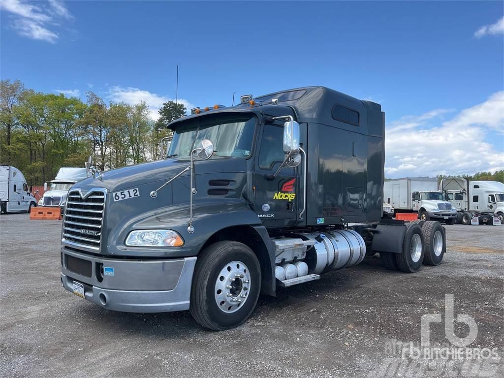 Mack CXU613 Camiones tractor