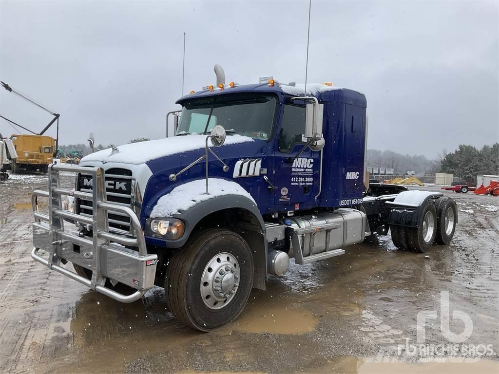 Mack GR64FT Camiones tractor