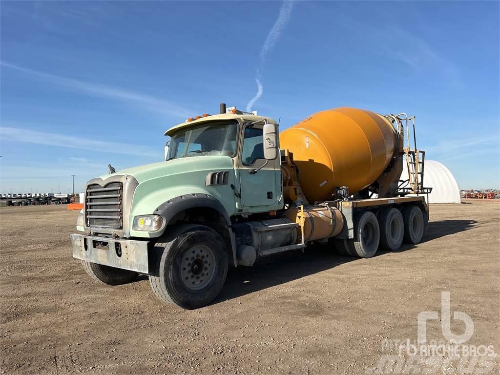 Mack GU713 Camiones de concreto