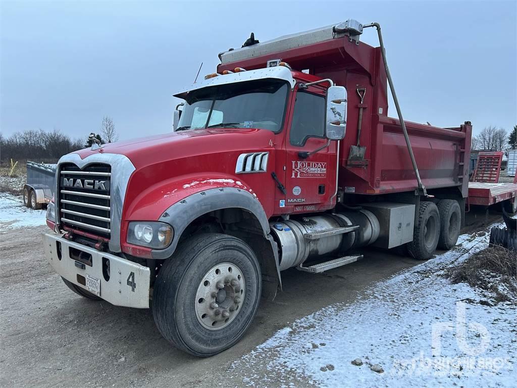 Mack GU713 Bañeras basculantes usadas