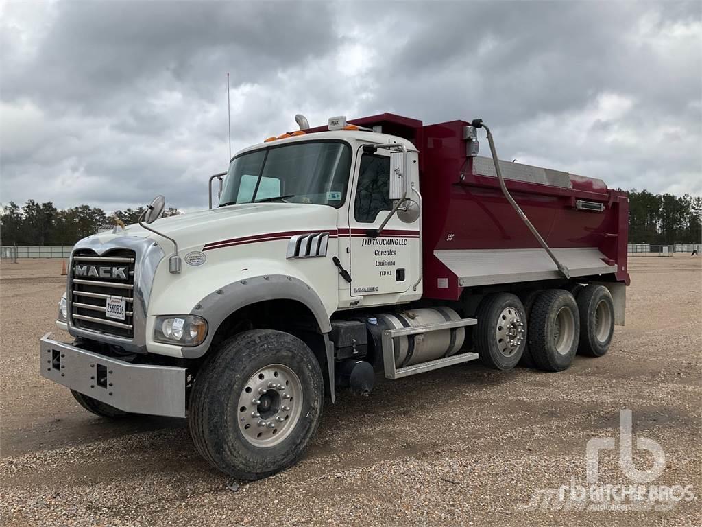 Mack GU713 Bañeras basculantes usadas