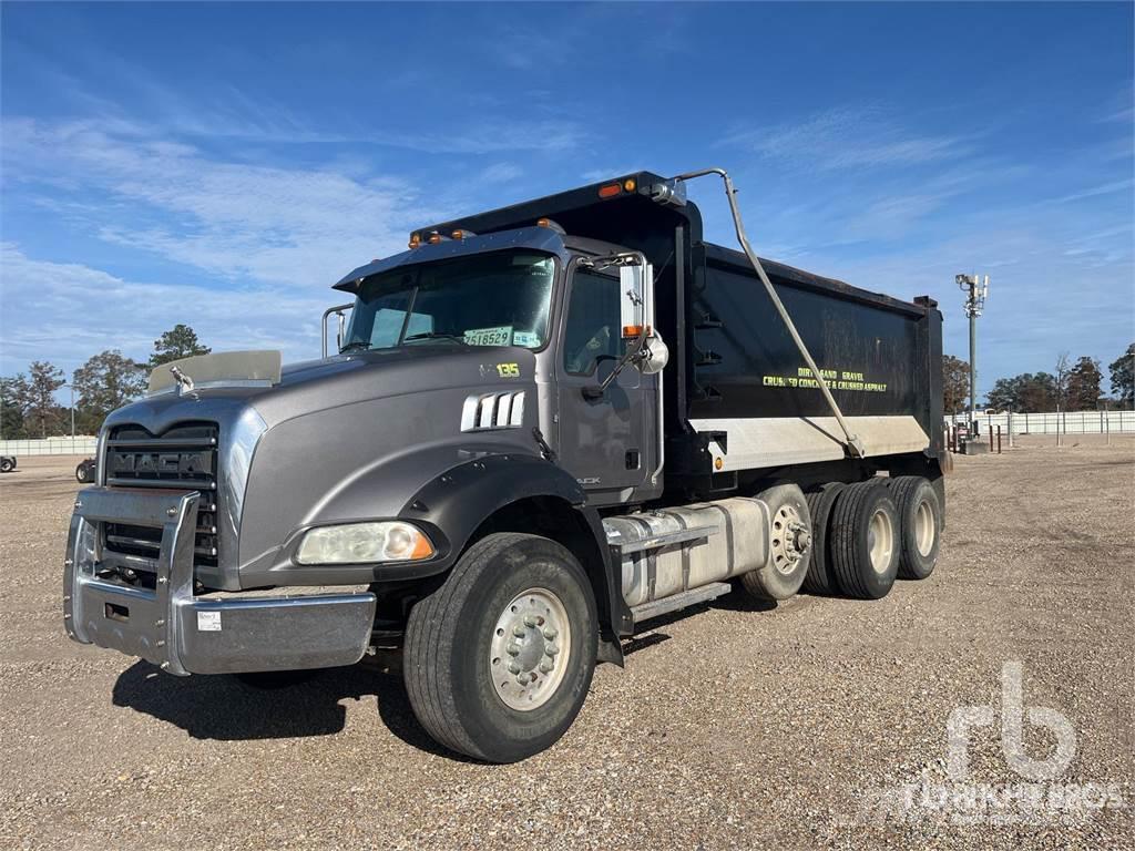 Mack GU813 Bañeras basculantes usadas